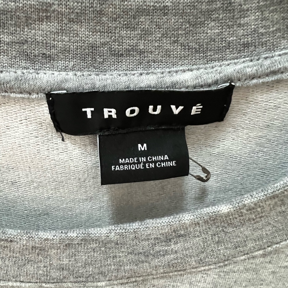 Trouvé gray shortsleeved sweatshirt with flowy hem and navy appliqué size M - Picture 5 of 7
